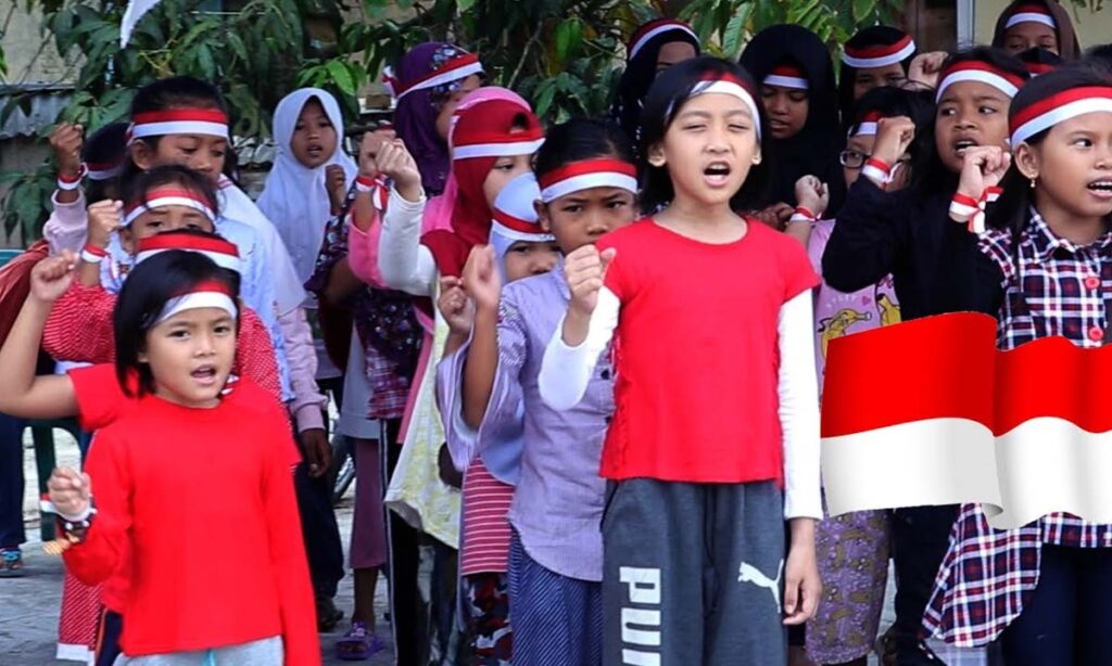 Anak anak Indonesia generasi cerdas generasi sehat dengan semangat kemerdekaan