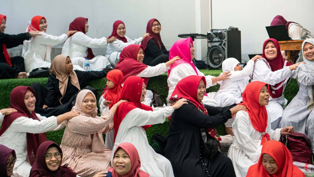 Edukasi menjaga kekompakan para audien