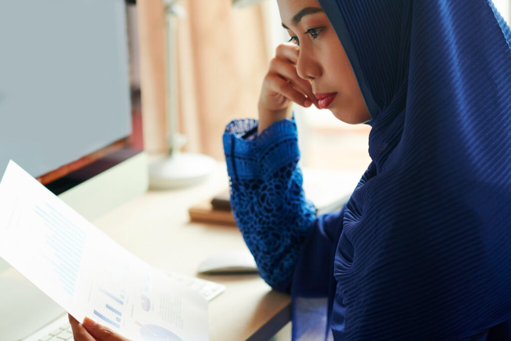 Wanita pebisnis Sunpro propolis Member NASA