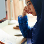 Wanita pebisnis Sunpro propolis Member NASA